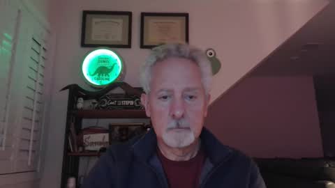 Snapshot of sir_lust_alot chatting on May 23, 6:29 am Don Roberto online show from May 23, 6:29 am
