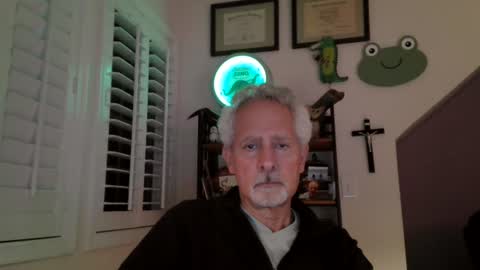 Snapshot of sir_lust_alot chatting on June 17, 1:52 am Don Roberto online show from June 17, 1:52 am