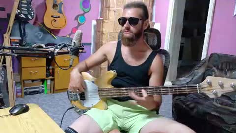 I am The Fourth and only Sir. Pelo online show from July 27, 5:53 pm