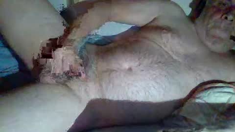 Snapshot of sircamalot45 chatting on April 26, 9:23 pm sircamalot45 online show from April 26, 9:23 pm