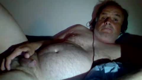 Snapshot of sircamalot45 chatting on May 28, 11:13 pm sircamalot45 online show from May 28, 11:13 pm