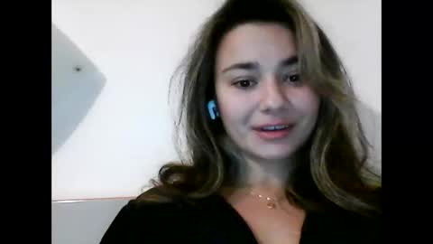 sirelvan online show from November 17, 9:42 pm