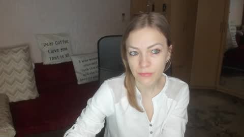 sirenasilk online show from March 17, 3:22 am