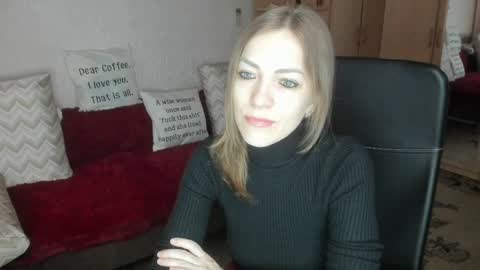 sirenasilk online show from March 25, 3:45 am