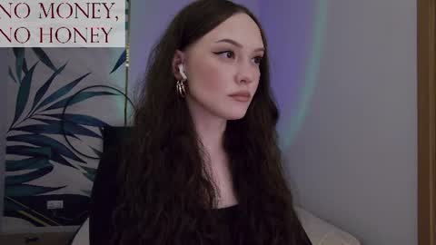Goddess Sirena online show from June 13, 8:29 pm