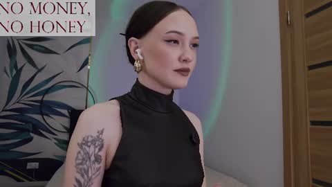 Goddess Sirena online show from July 22, 10:45 pm