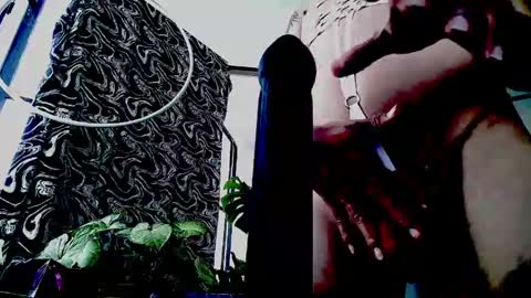Snapshot of sirenik4666 chatting on May 4, 5:53 pm siren ika666 online show from May 4, 5:53 pm