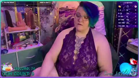 Snapshot of sirenwilde chatting on May 25, 3:12 am Siren Wilde online show from May 25, 3:12 am
