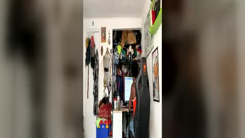 siriss_boyrag online show from June 22, 4:48 pm