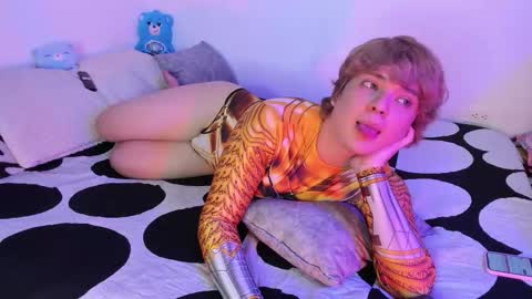 Snapshot of sirius_angels chatting on February 10, 2:54 pm Sirius angels online show from February 10, 2:54 pm