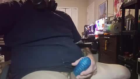 Snapshot of sirlancealot10011 chatting on December 21, 7:26 am steve online show from December 21, 7:26 am