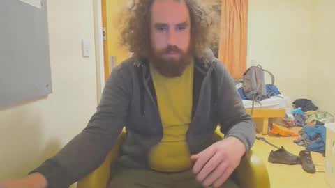 Snapshot of sirspammer chatting on October 14, 6:52 pm sirspammer online show from October 14, 6:52 pm