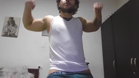 Snapshot of siryus_x chatting on January 25, 5:40 pm siryus_x online show from January 25, 5:40 pm