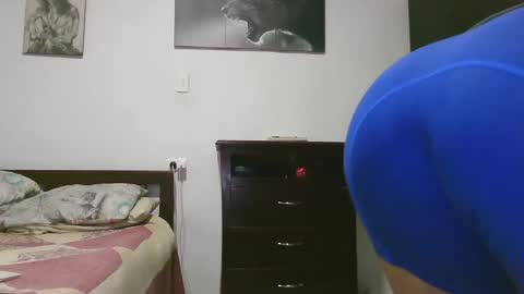 Snapshot of siryus_x chatting on March 3, 6:33 pm siryus_x online show from March 3, 6:33 pm