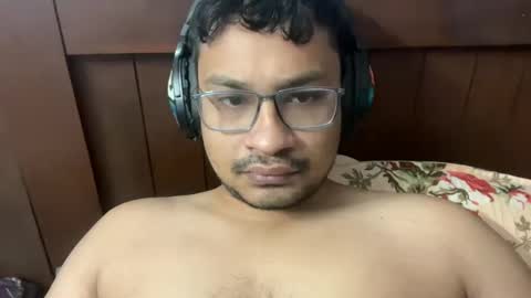 Snapshot of sissy_sub22 chatting on December 15, 9:31 pm Slutty Maya 22 online show from December 15, 9:31 pm