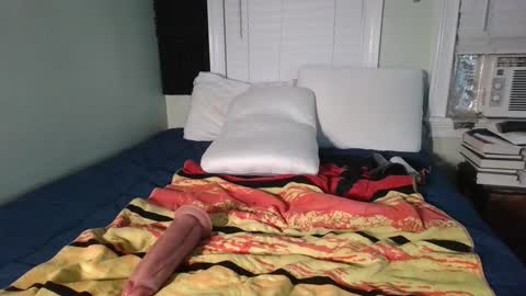 Snapshot of sissyboy420x chatting on December 7, 5:59 am sissyboy420x online show from December 7, 5:59 am