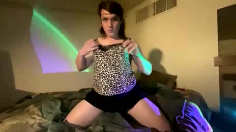sissycockworshipper online show from May 30, 8:55 am