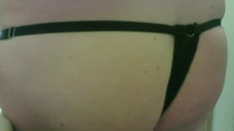 Snapshot of sissycrissy4545 chatting on March 23, 5:17 pm sissycrissy4545 online show from March 23, 5:17 pm