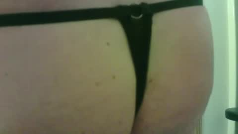 Snapshot of sissycrissy4545 chatting on April 30, 8:57 pm sissycrissy4545 online show from April 30, 8:57 pm