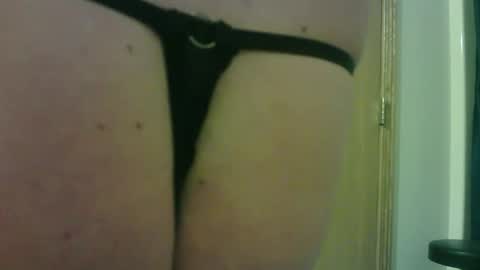 Snapshot of sissycrissy4545 chatting on June 11, 3:04 am sissycrissy4545 online show from June 11, 3:04 am