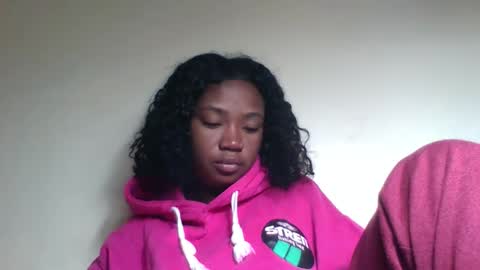 sisyh697532 online show from May 14, 9:05 am