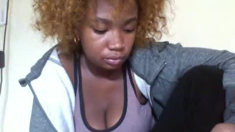 sisyh697532 online show from May 25, 9:04 am
