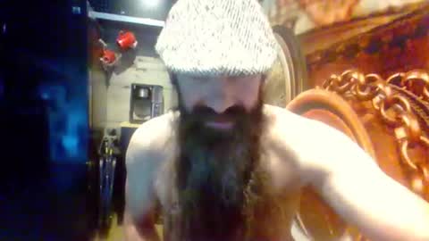 sitonmybeardxxx online show from July 17, 4:45 pm