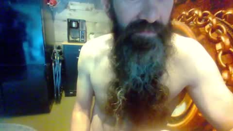 sitonmybeardxxx online show from July 18, 10:24 pm