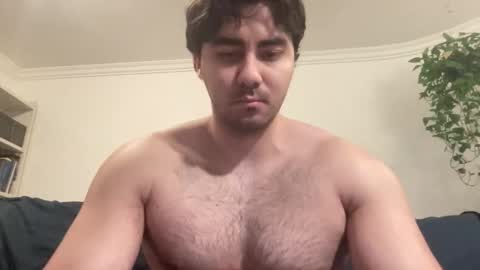 sixpacker_ online show from February 1, 6:01 am