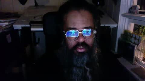 Snapshot of siyah_sakal chatting on December 7, 11:12 pm siyah_sakal online show from December 7, 11:12 pm