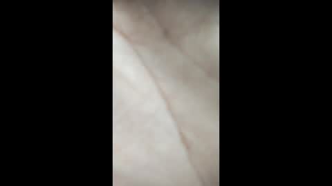 Snapshot of siyahkedy2 chatting on February 21, 8:26 am siyahkedy2 online show from February 21, 8:26 am