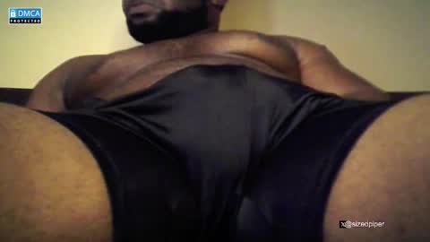 Snapshot of sizedpiper chatting on February 13, 11:39 am Pvt is open. Drop thumbs up in satisfaction online show from February 13, 11:39 am