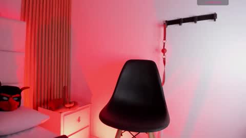 skarlethbelluci online show from February 24, 11:52 am