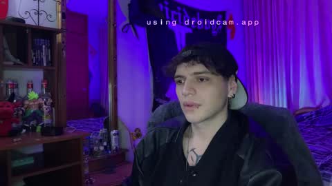  Zack  independent model   online show from May 30, 3:58 am