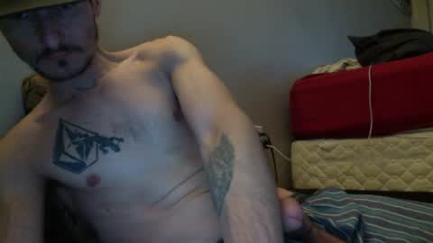 Snapshot of skaterpunk_1992 chatting on July 23, 10:08 pm skaterpunk_1992 online show from July 23, 10:08 pm