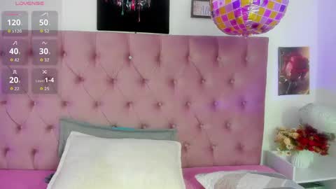 skay_wish online show from May 11, 4:04 pm