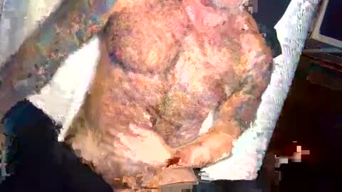 Snapshot of skimaskedbeef chatting on January 3, 2:10 am BEEF online show from January 3, 2:10 am