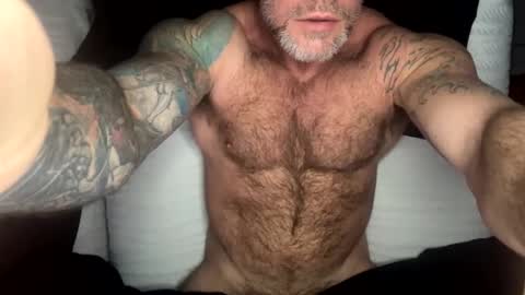 Snapshot of skimaskedbeef chatting on March 4, 9:29 am BEEF online show from March 4, 9:29 am