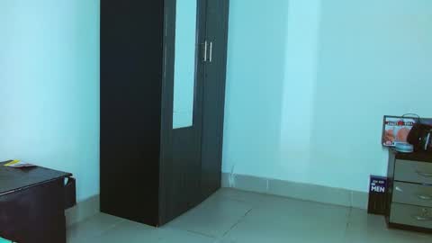 skinny marked online show from February 18, 6:58 pm