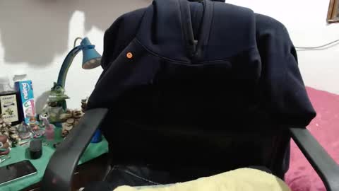 Snapshot of skinny_sexy666 chatting on April 26, 9:34 pm skinny_sexy666 online show from April 26, 9:34 pm