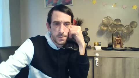 SkinnyBigCock2 online show from February 22, 8:07 am