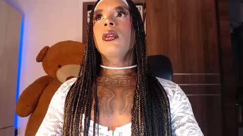 jesica online show from March 18, 6:27 am