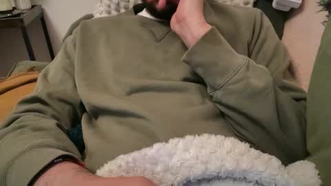 Snapshot of skinnyguyfun chatting on March 26, 12:28 am skinnyguyfun online show from March 26, 12:28 am