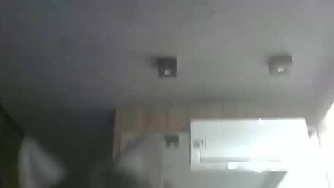 skinnykittencam online show from November 19, 1:44 pm