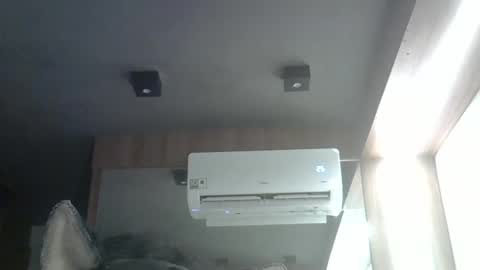 Snapshot of skinnykittencam chatting on February 17, 4:35 pm skinnykittencam online show from February 17, 4:35 pm