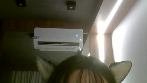 Snapshot of skinnykittencam chatting on February 19, 10:55 am skinnykittencam online show from February 19, 10:55 am