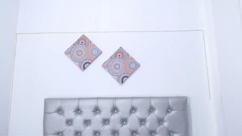 Snapshot of skinnyy_andtight chatting on January 6, 8:57 am Alexa online show from January 6, 8:57 am