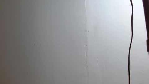 Snapshot of skinnyy_andtight chatting on March 1, 4:26 am Alexa online show from March 1, 4:26 am