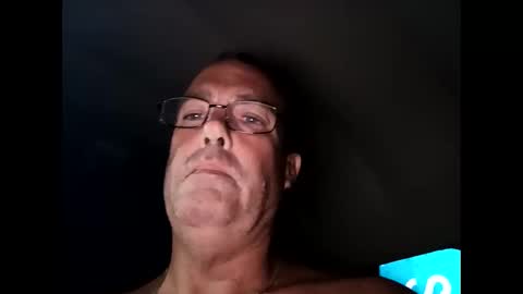 skip1975 online show from February 11, 7:41 pm