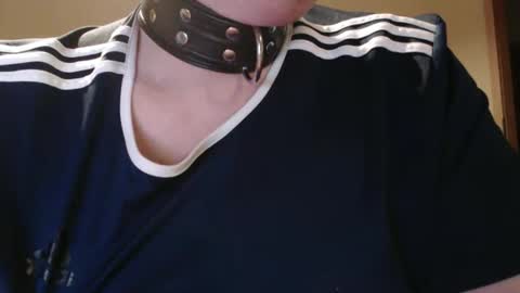 Snapshot of sklave_ol chatting on March 21, 7:06 pm sklave_ol online show from March 21, 7:06 pm